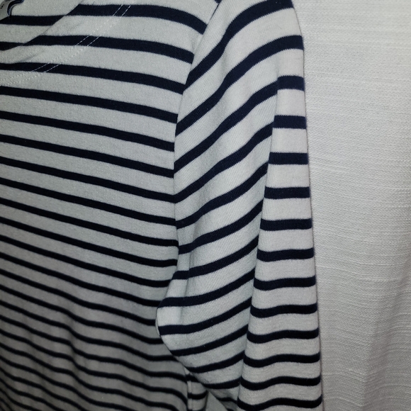 Vineyard Vines Navy and White Striped Long Sleeve Tee - Picture 5 of 10